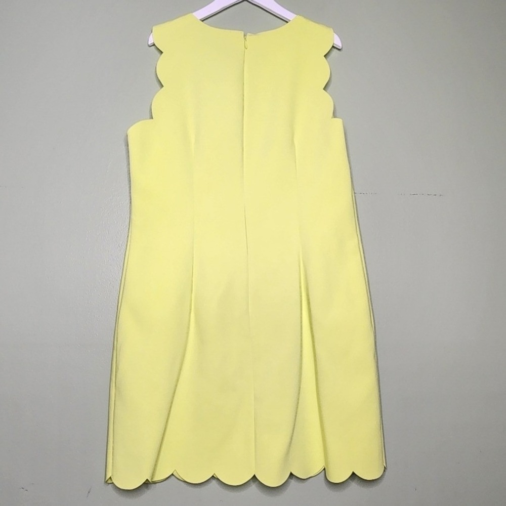 J Crew Sleeveless Scalloped Shift Dress Neon Yellow Green Preppy‎ Summer 10 - Picture 3 of 8